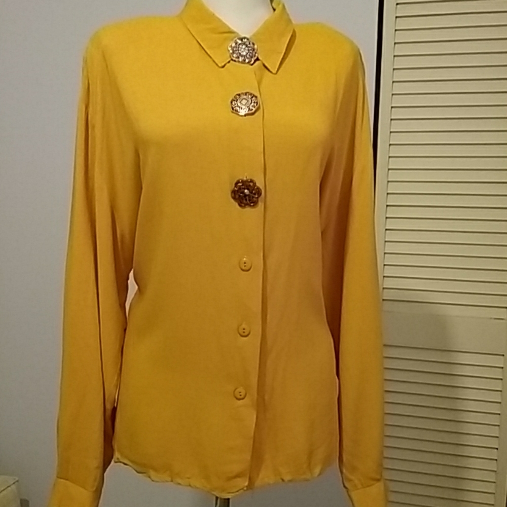 Vintage top by MIRRORS